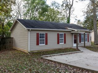 603 3rd St W, Dickson, TN 37055