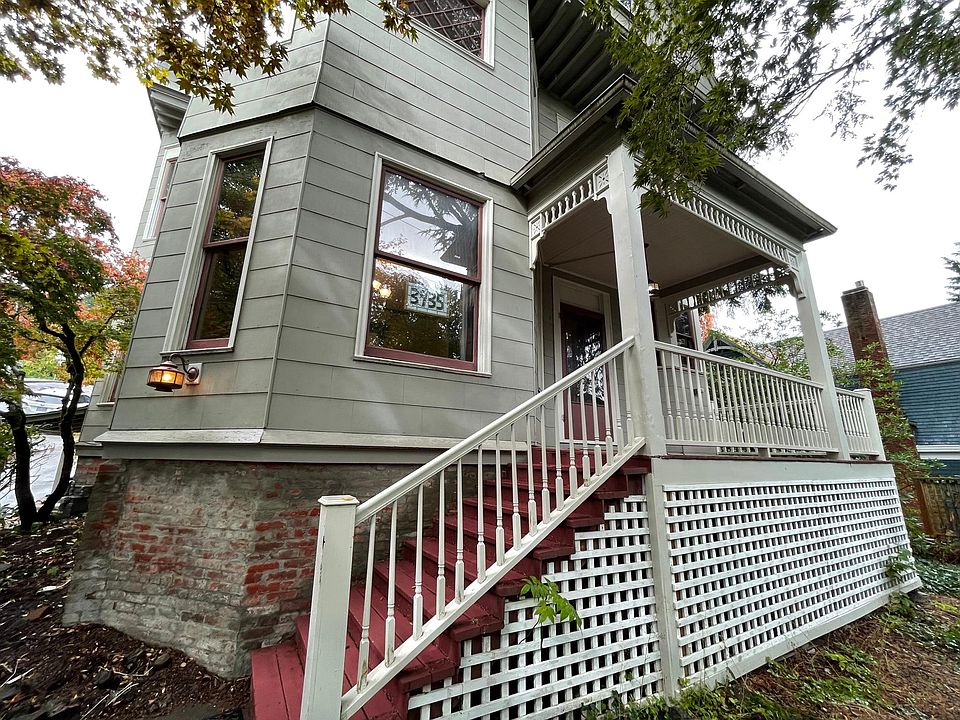 Front Entrance to the unit.