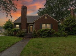 203 Porter Ave, Hampton, VA 23669