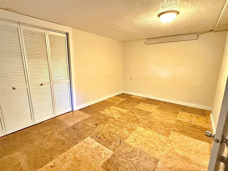 1240 N Wygant St — Photo 25