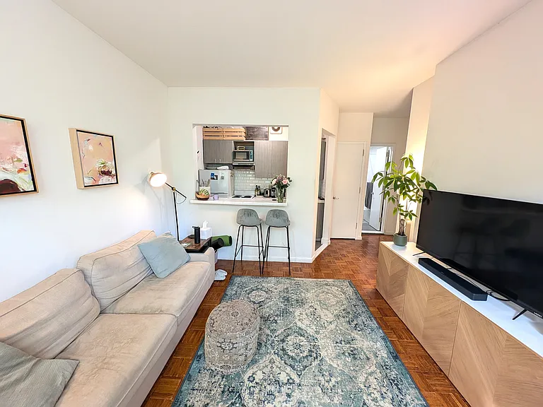 131 Sullivan St #3B — Photo 2