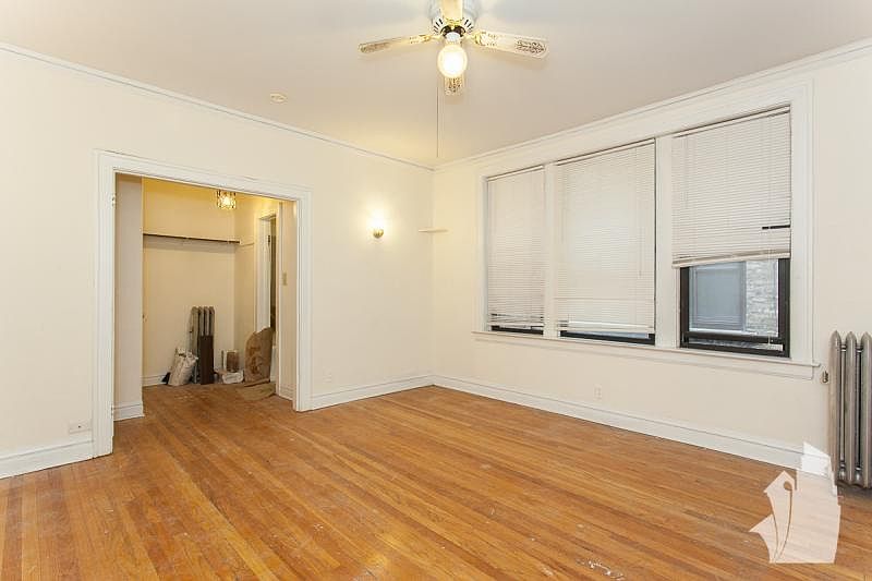 2nd image of 432 W Surf St APT 312