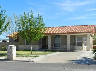 709 W 11th St, Fort Stockton, TX 79735