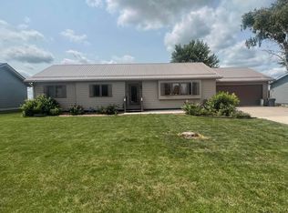 1125 Dewitt St, Ellsworth, IA 50075