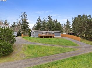 89695 Old Bog Rd, Warrenton, OR