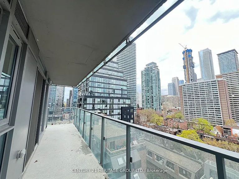 50 Wellesley St E #1202 — Photo 19