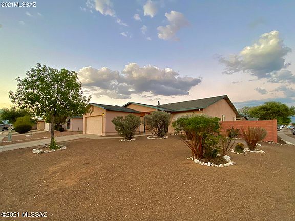 2nd image of 7711 S Falster Ave