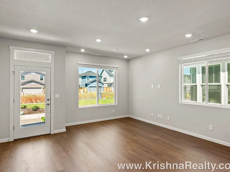 3513 SE Salal Ln — Photo 4