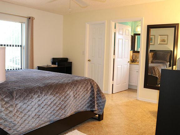 4th image of 6127 NW Deville Cir