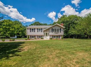 14 Granaudo Cir, Southwick, MA 01077