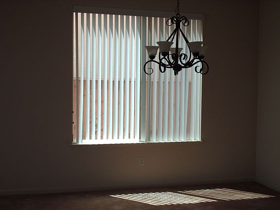 4th image of 10615 Willow Glen Cir