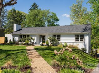 15 Red Oak Rd, Asheville, NC 28804