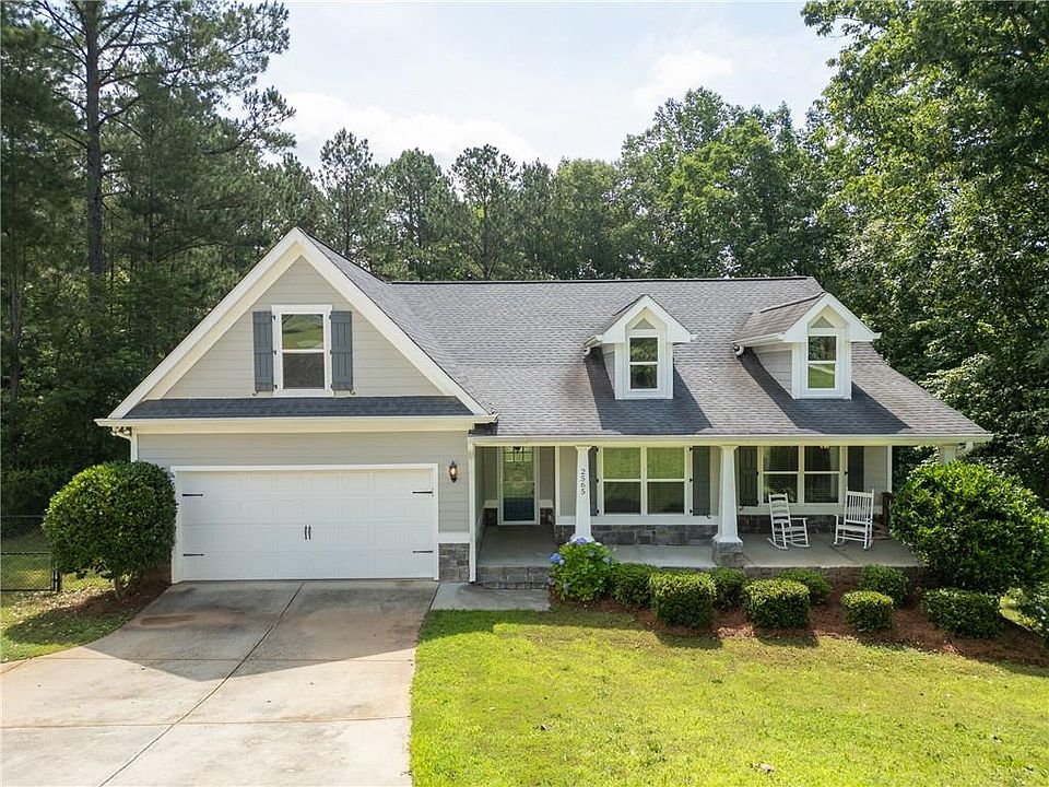 1st image of 2565 Aaron Ct