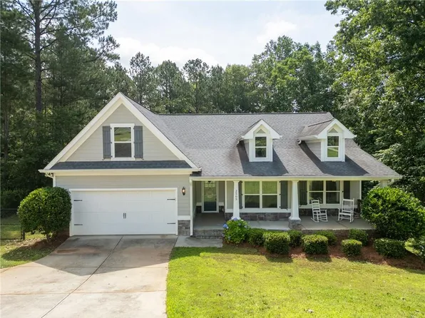 2565 Aaron Ct, Loganville, GA 30052