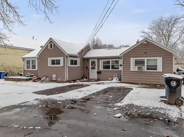 292 Essex St, Whitman, MA 02382