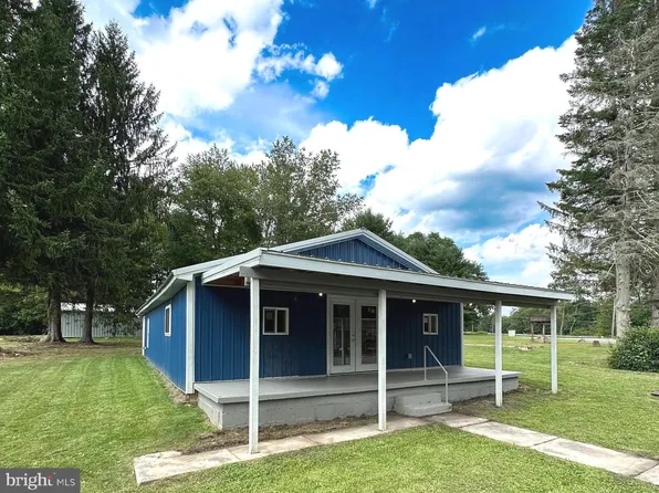 115 Crellin St, Oakland, MD 21550