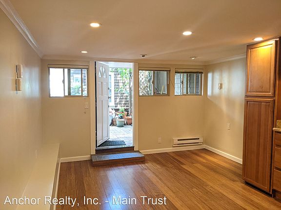 4th image of 1192 Page St #A