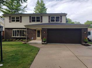 1306 Granville Ave, Park Ridge, IL 60068