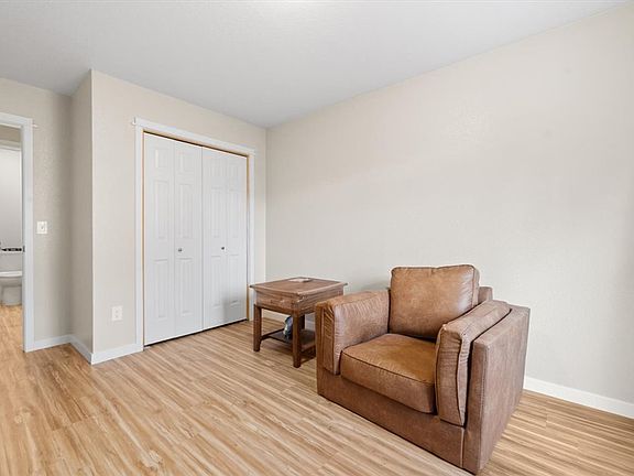 3rd image of 626 S 38th St W Unit 46