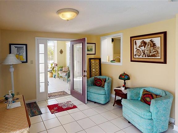 5th image of 4325 Palm Dr