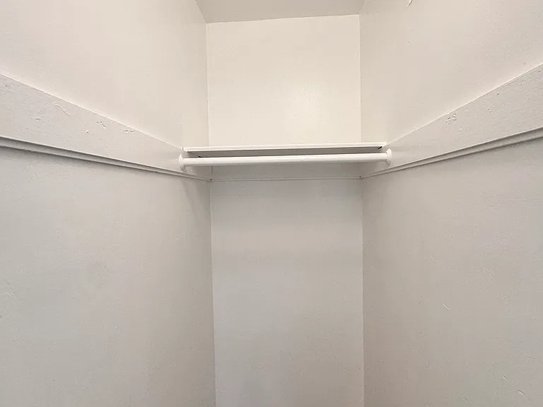 The Radford — Photo 37
