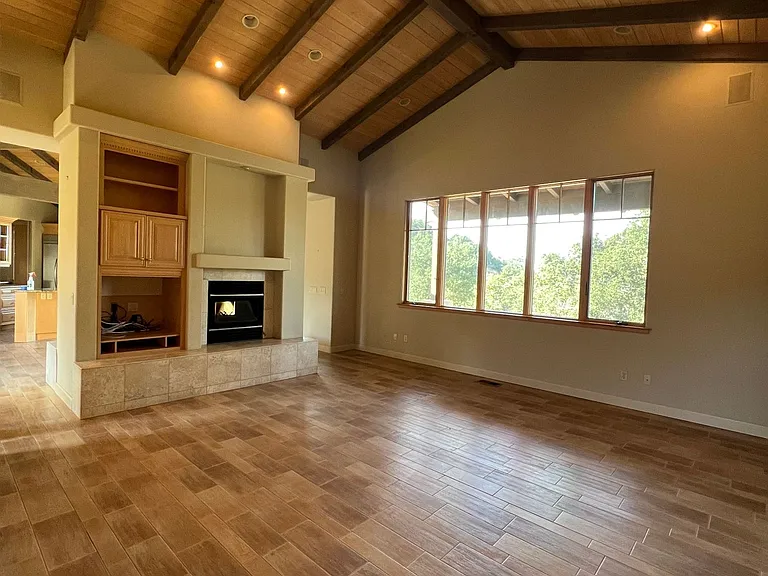 8565 Orcutt Rd — Photo 8