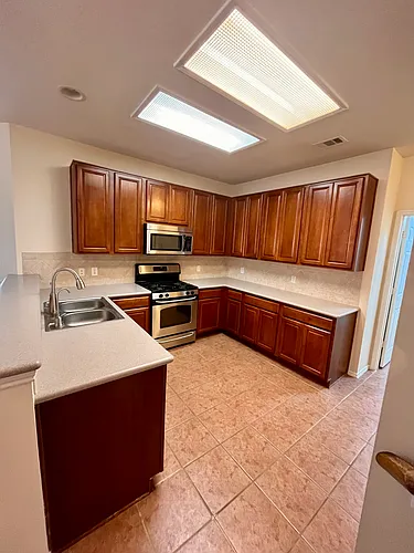 3514 Leaf Vines Dr Photo 1