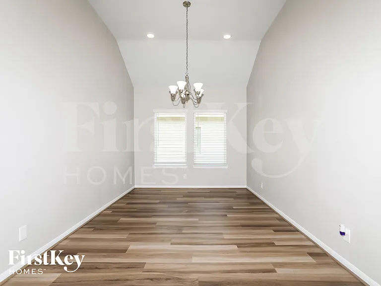 811 Steam Ridge Ln — Photo 5