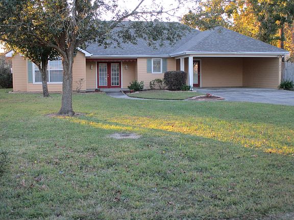 2nd image of 3420 Chrysler Dr