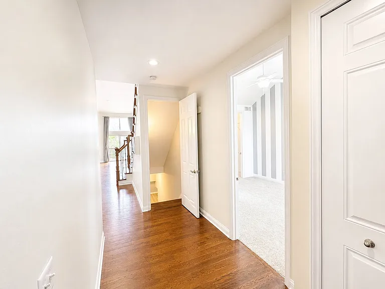 4392 Navin Field Ln — Photo 3