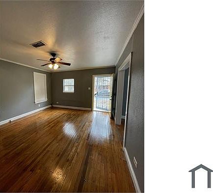 2nd image of 3033 Regent St