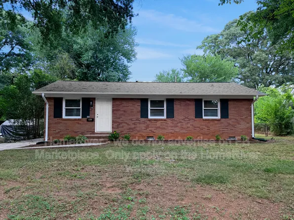 4209 Donnybrook Pl, Charlotte, NC 28205