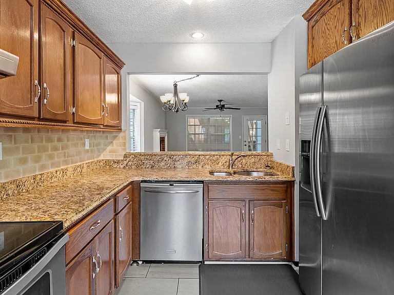 5049 Laurel Springs Way SE — Photo 6