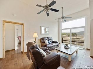 273 Lower Beacon Rd, Lakehills, TX 78063