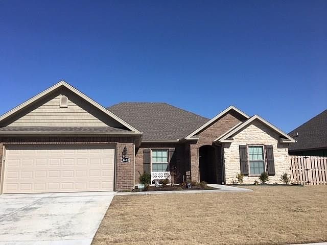 1st image of 4526 W Oldham Dr