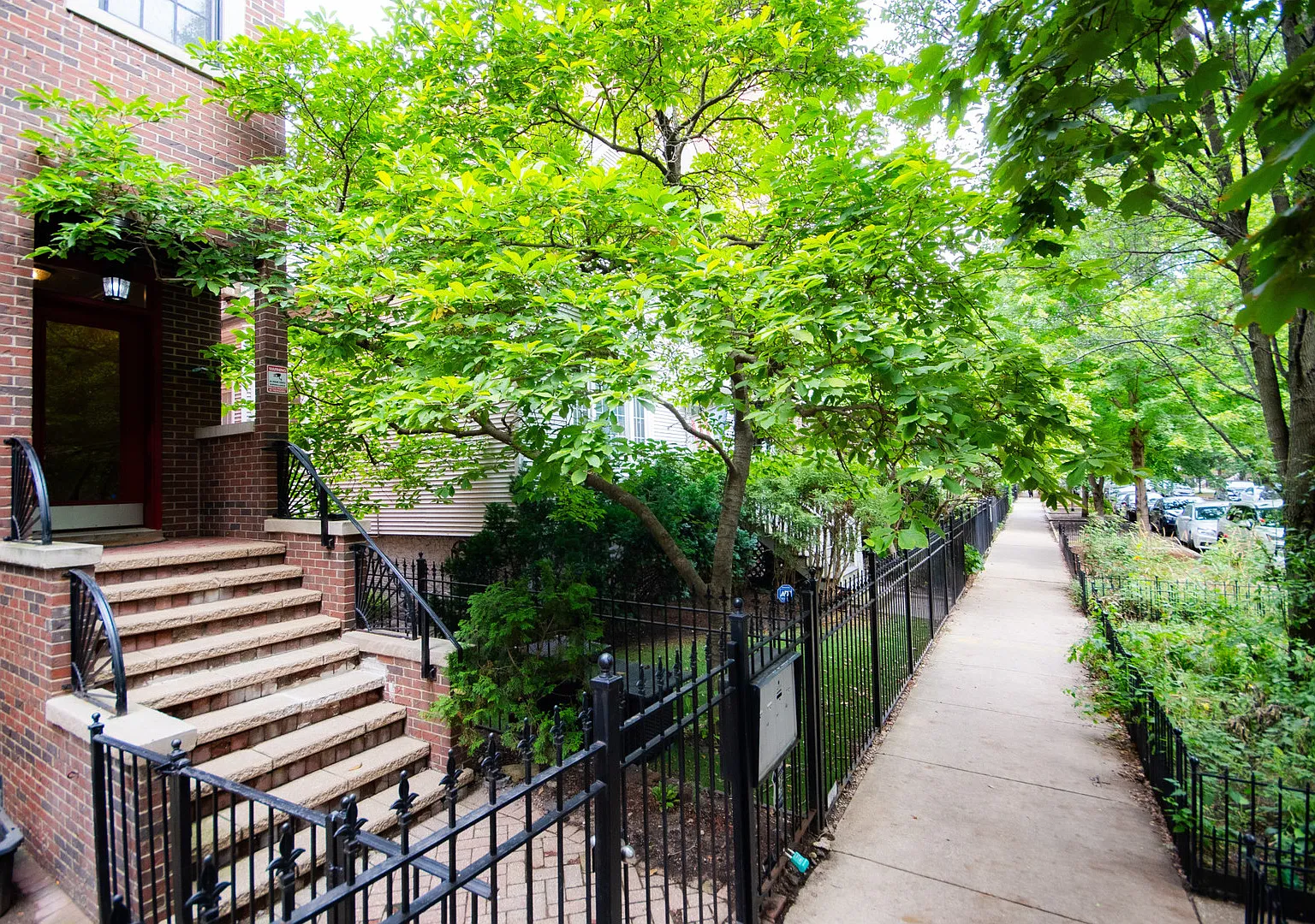 2 bed, 1650 sqft, $5,000 — Photo 2