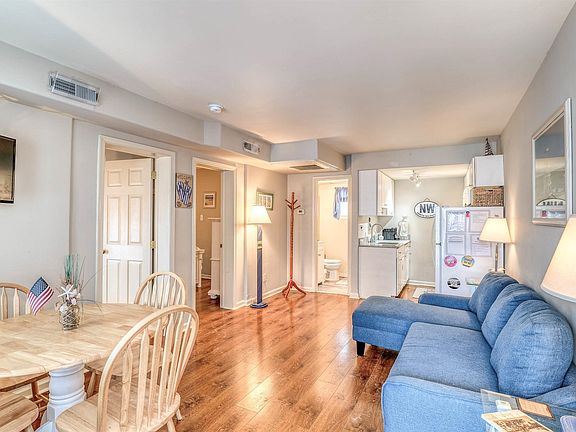 4th image of 1400 Surf Ave #102