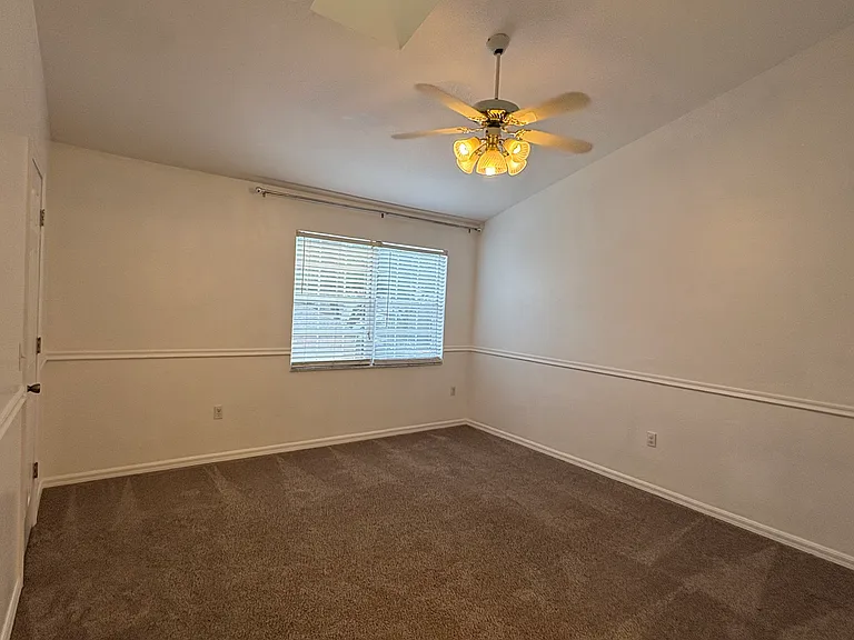 5255 SW 97th Way — Photo 7