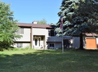 3129 N Williams Rd, Saint Johns, MI 48879