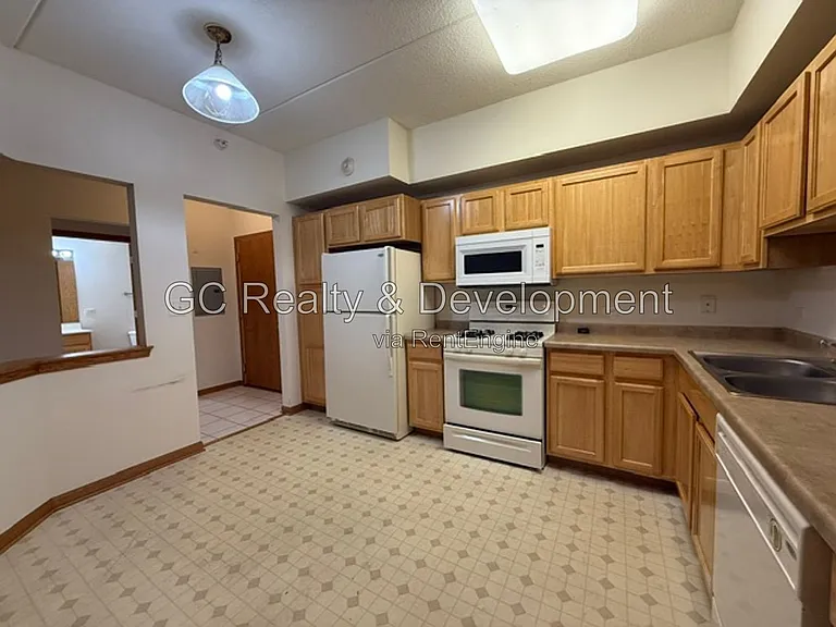 515 Main St #304 — Photo 5