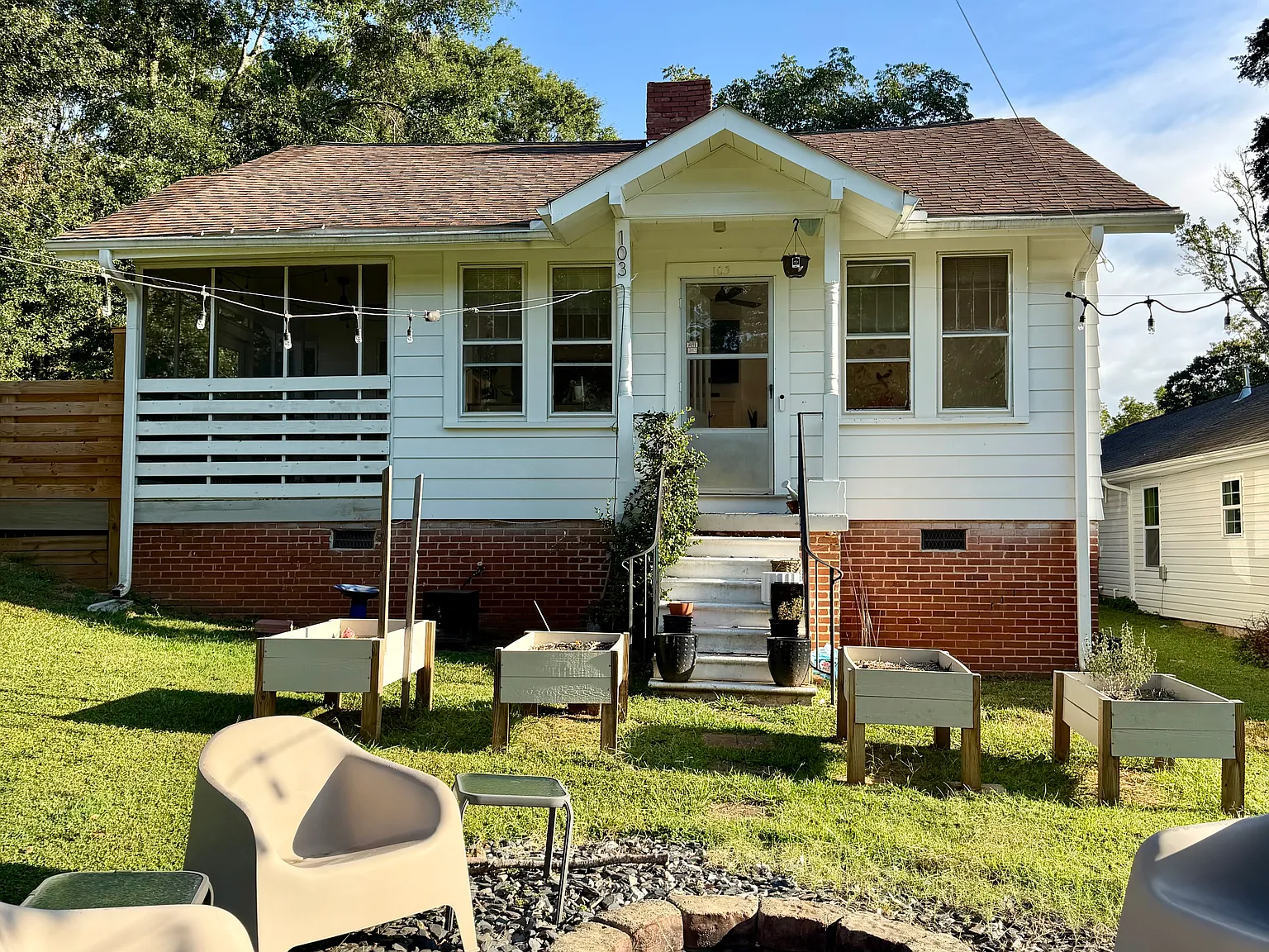 3 bed, 1415 sqft, $1,825 — Photo 1