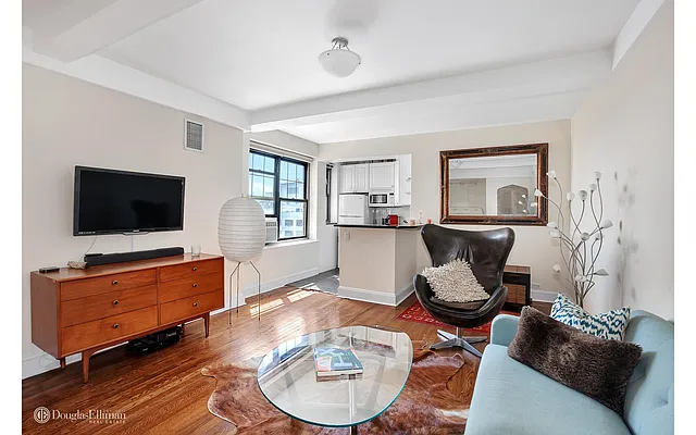 Sold by Douglas Elliman | media 9