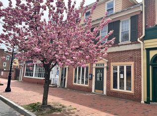 328 High St #2A, Burlington, NJ