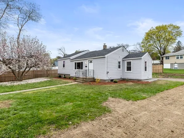 83 Humes Ave, Worcester, MA 01605