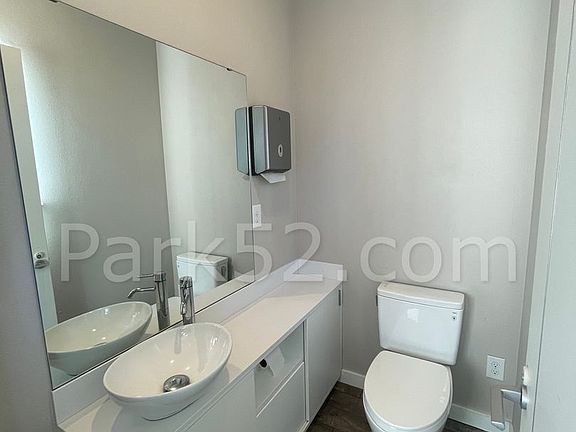5th image of 5218 54th Ave W
