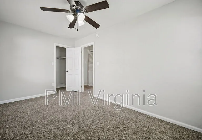 3310 Glasgow St — Photo 14