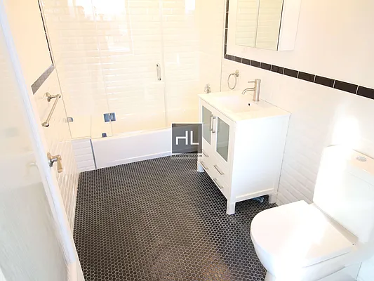 Rented by Highline Residential | media 21