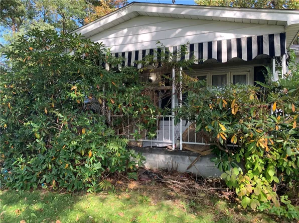 122 Mill Run Rd, Normalville, PA 15469