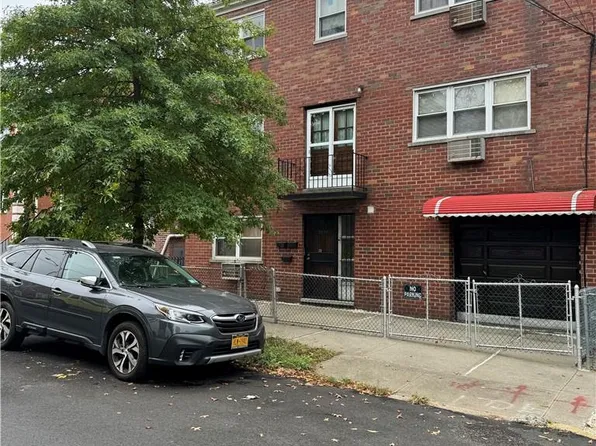2834 E 196th Street, Bronx, NY 10461