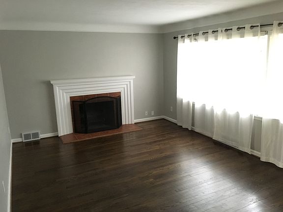 4th image of 2624 Shenandoah Dr